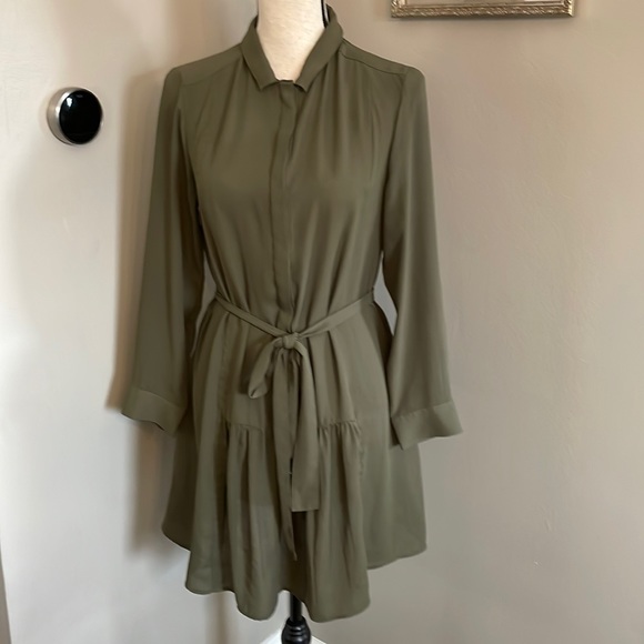 Banana Republic Dresses & Skirts - Banana Republic dress with pockets